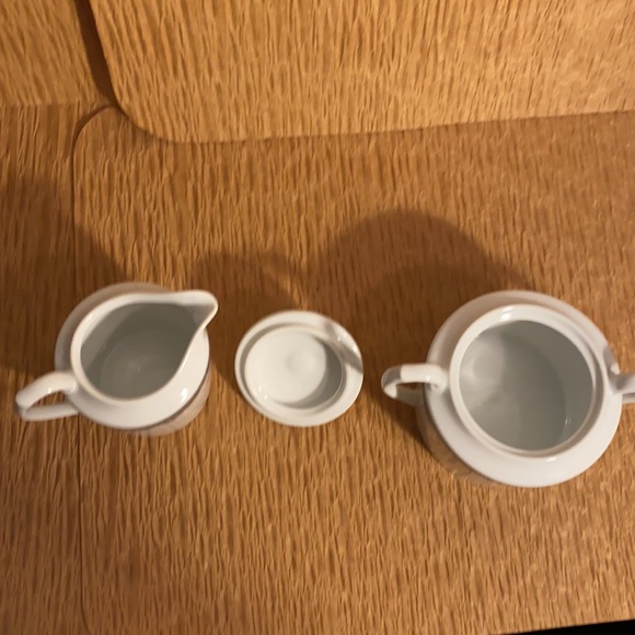 Stratford by Christopher Stuart Sugar and Creamer - Picture 4 of 10